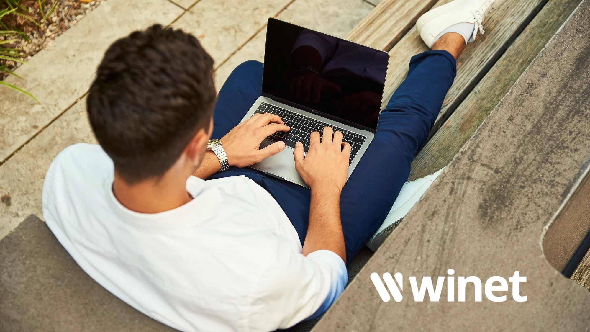 20210811 – Outdoor Home Office – webformat – V1.0 Outdoor Home Office